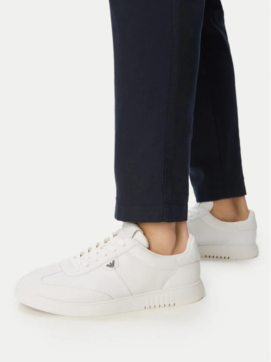 Zdjęcie produktu Sneakersy Emporio Armani EM003062 AF20004 U0003 Biały