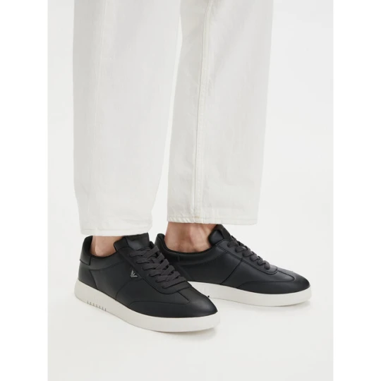 Zdjęcie produktu Sneakersy Emporio Armani EM003062 AF20004 UC001 Czarny