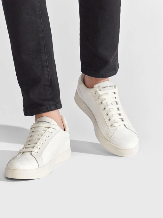Zdjęcie produktu Sneakersy Emporio Armani X4X316 XM741 M801 Biały