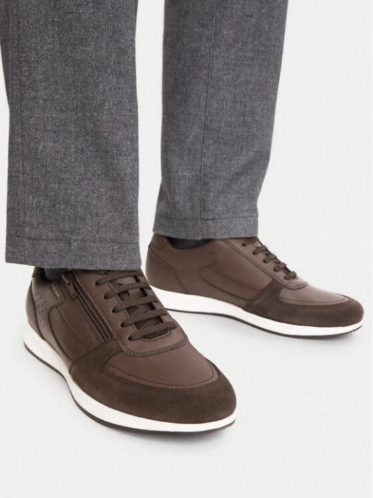 Zdjęcie produktu Sneakersy Geox U Avery U65H5A 0BC22 C6005 Brązowy ciemny