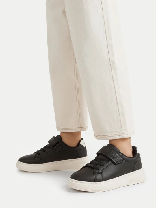 Zdjęcie produktu Sneakersy Guess CEO-25KC1009 Czarny