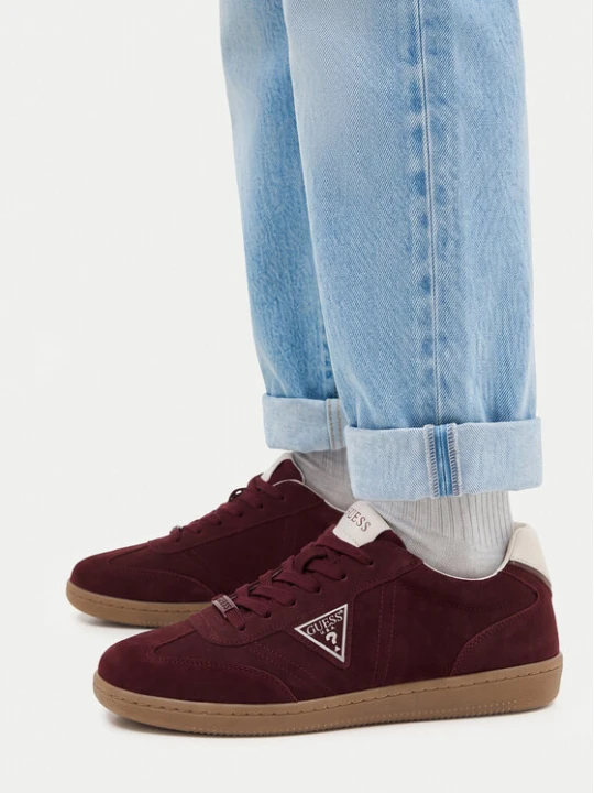 Zdjęcie produktu Sneakersy Guess EO-BI12-3210-02 Bordowy