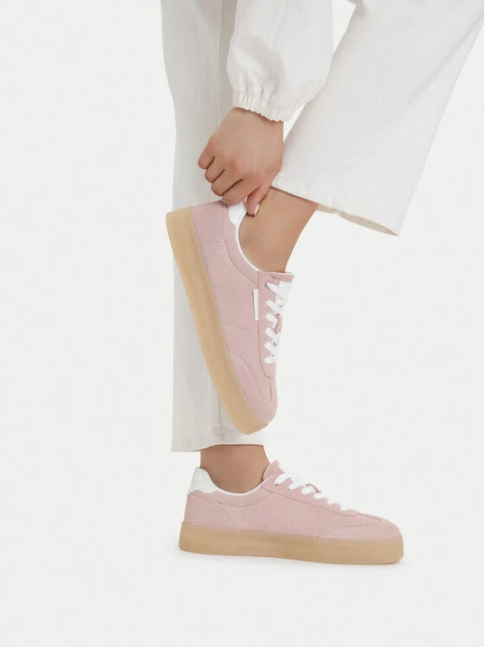 Zdjęcie produktu Sneakersy Guess Jeans CWBEO-V12-1219-25WC1051 Różowy jasny