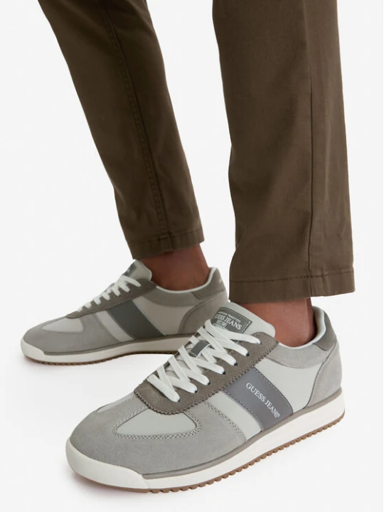 Zdjęcie produktu Sneakersy Guess Jeans EO-DELAND-01 WE Szary