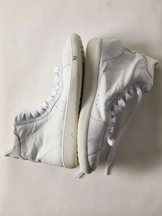 Zdjęcie produktu Sneakersy HI-SKIN '93 z marszczonej skóry Patrizia Pepe biały