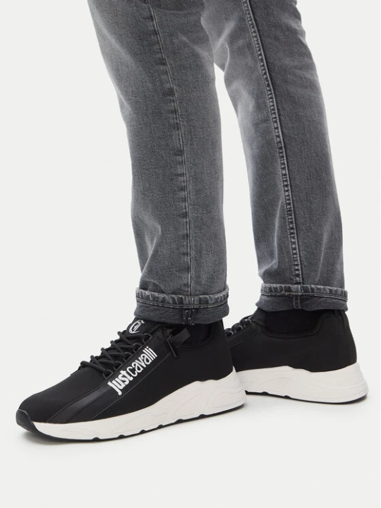 Zdjęcie produktu Sneakersy Just Cavalli 80QA3SA2 ZSE70 Czarny