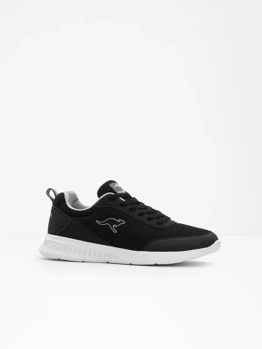 Zdjęcie produktu Sneakersy Kangaroos z lekka podeszwą BonPrix czarny