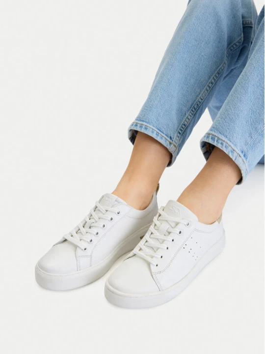 Zdjęcie produktu Sneakersy Lasocki CEO-WI16-D557-04 Biały