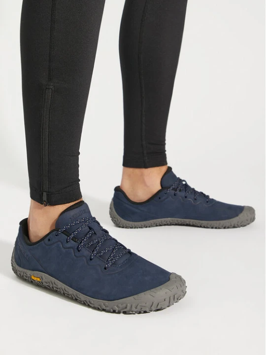 Zdjęcie produktu Sneakersy Merrell Vapor Glove 6 Ltr J067865 Granatowy
