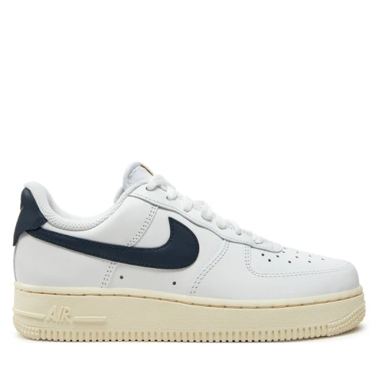 Zdjęcie produktu Sneakersy Nike Air Force 1 '07 Flyease HJ9122 100 Biały