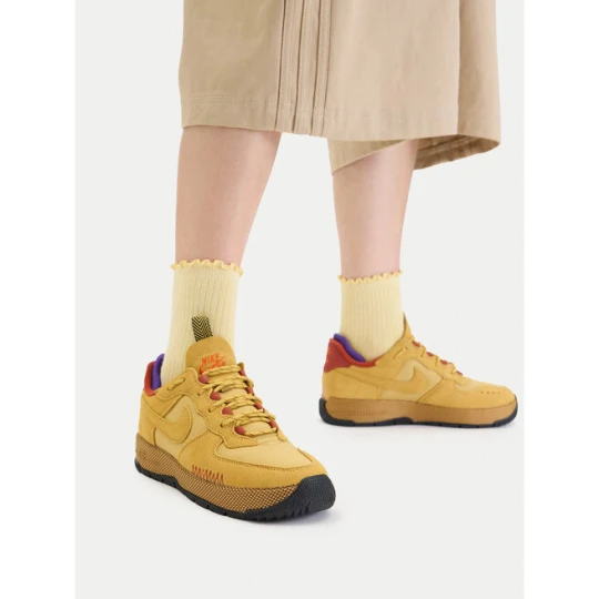 Zdjęcie produktu Sneakersy Nike Air Force 1 Wild FB2348 700 Żółty