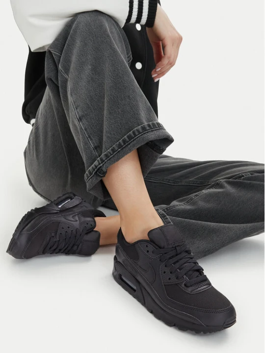 Zdjęcie produktu Sneakersy Nike Air Max 90 DH8010 001 Czarny