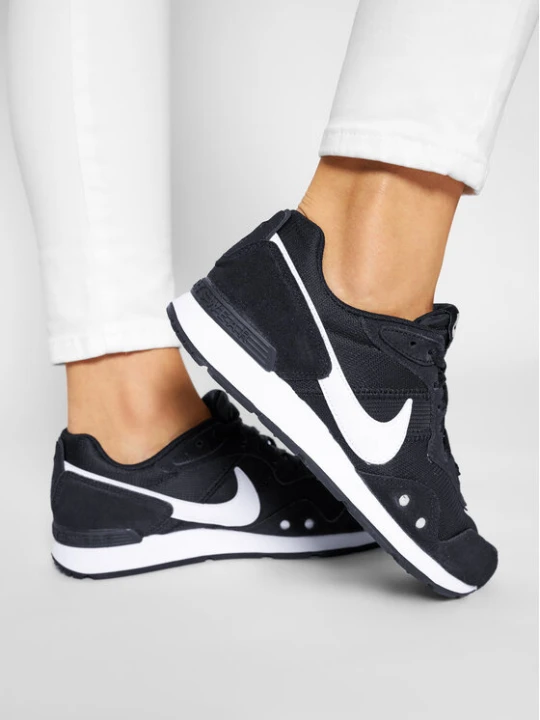 Zdjęcie produktu Sneakersy Nike Venture Runner CK2948 001 Czarny