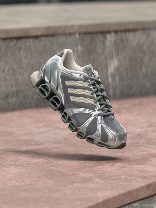 Zdjęcie produktu Sneakersy niskie adidas Originals srebrny