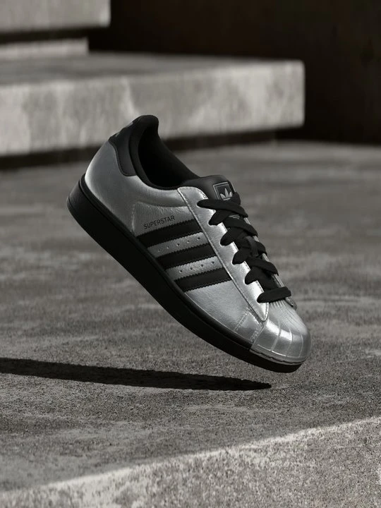 Zdjęcie produktu Sneakersy niskie adidas Originals srebrny