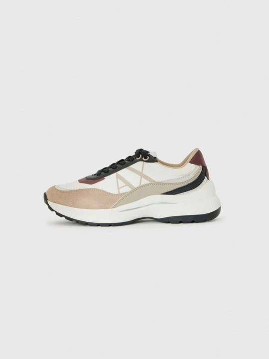 Zdjęcie produktu Sneakersy niskie Armani Exchange mleczny