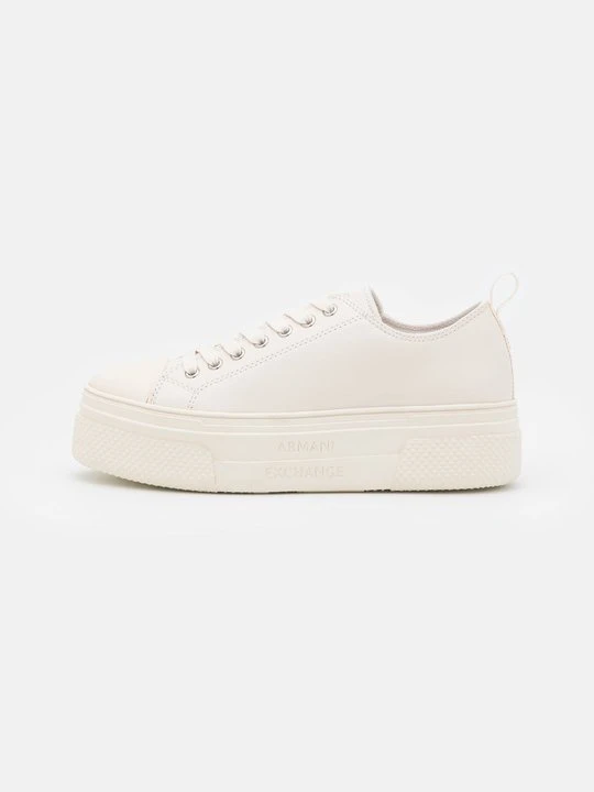 Zdjęcie produktu Sneakersy niskie Armani Exchange mleczny