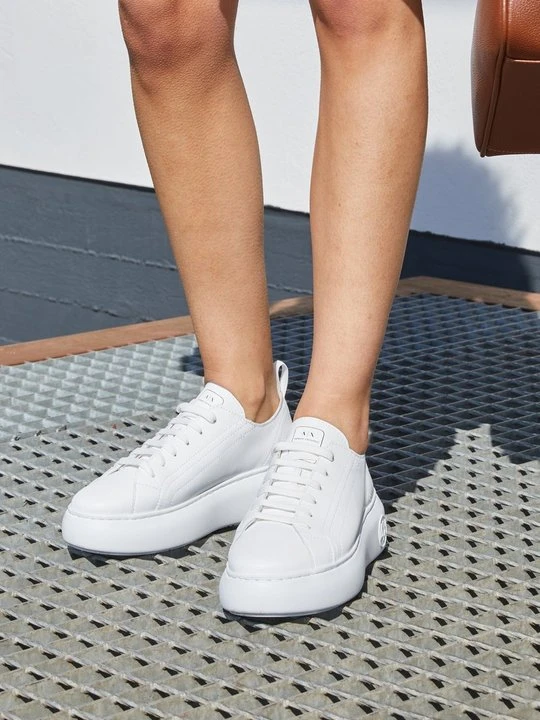 Zdjęcie produktu Sneakersy niskie Armani Exchange biały