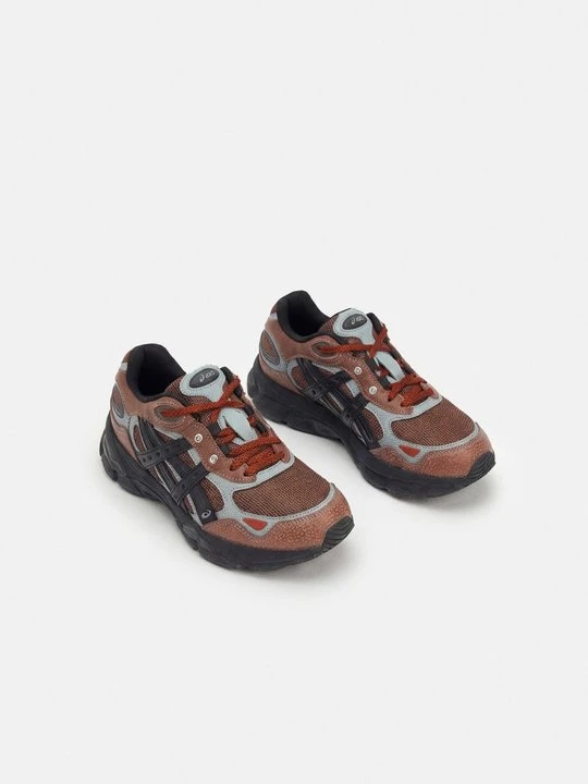 Zdjęcie produktu Sneakersy niskie Asics brązowy