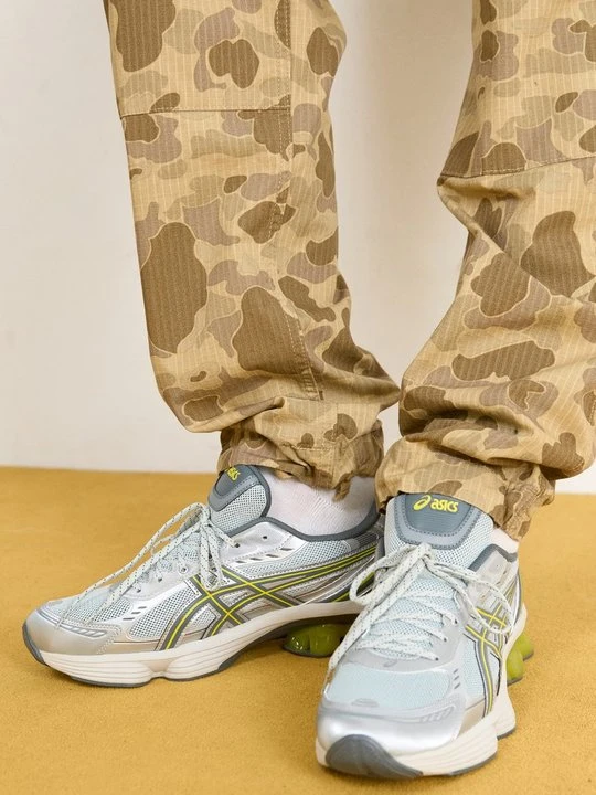 Zdjęcie produktu Sneakersy niskie Asics jasnoszary