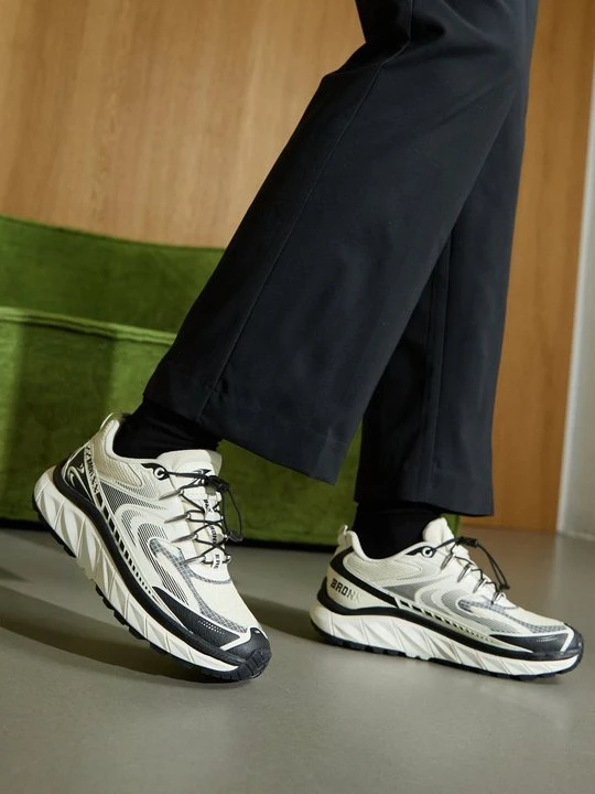 Zdjęcie produktu Sneakersy niskie Bronx mleczny