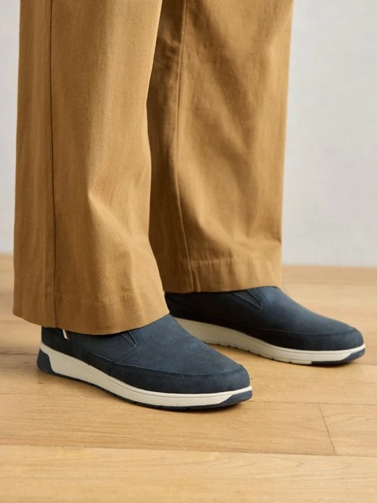 Zdjęcie produktu Sneakersy niskie Bugatti granatowy