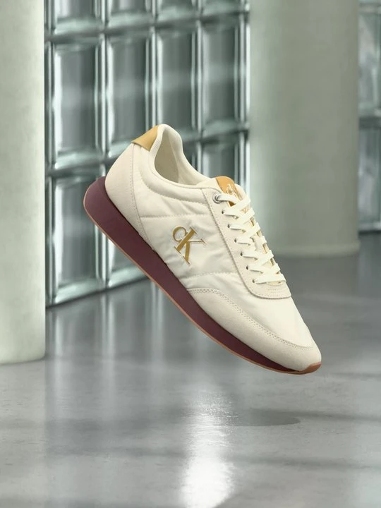 Zdjęcie produktu Sneakersy niskie Calvin Klein w kolorze złota