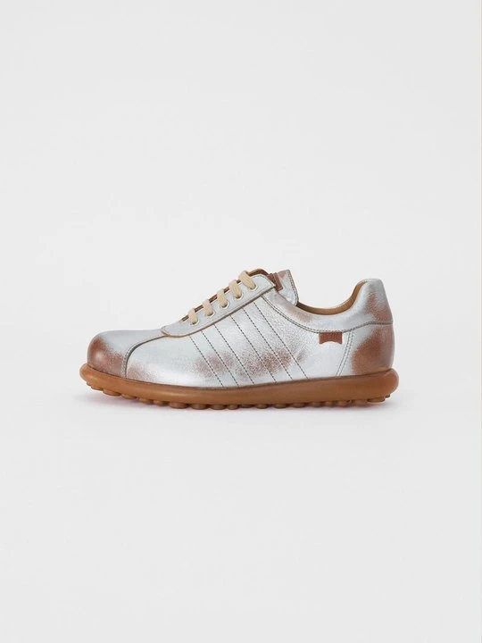 Zdjęcie produktu Sneakersy niskie Camper srebrny