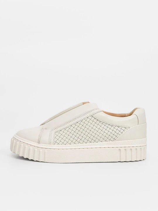 Zdjęcie produktu Sneakersy niskie Clarks mleczny