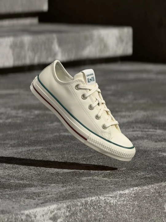 Zdjęcie produktu Sneakersy niskie Converse mleczny