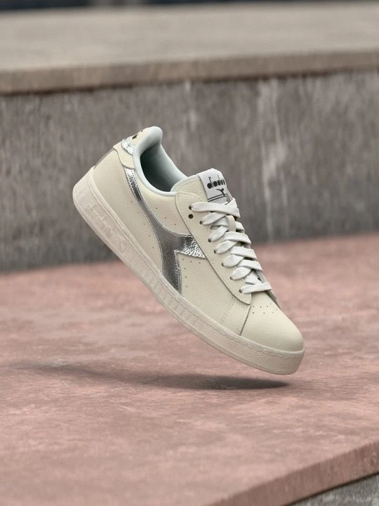 Zdjęcie produktu Sneakersy niskie Diadora biały