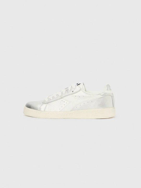 Zdjęcie produktu Sneakersy niskie Diadora srebrny