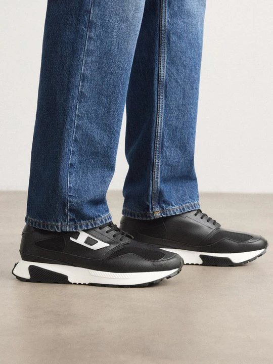 Zdjęcie produktu Sneakersy niskie Diesel czarny