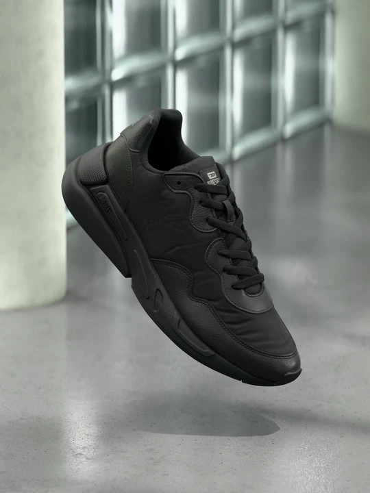 Zdjęcie produktu Sneakersy niskie Diesel czarny