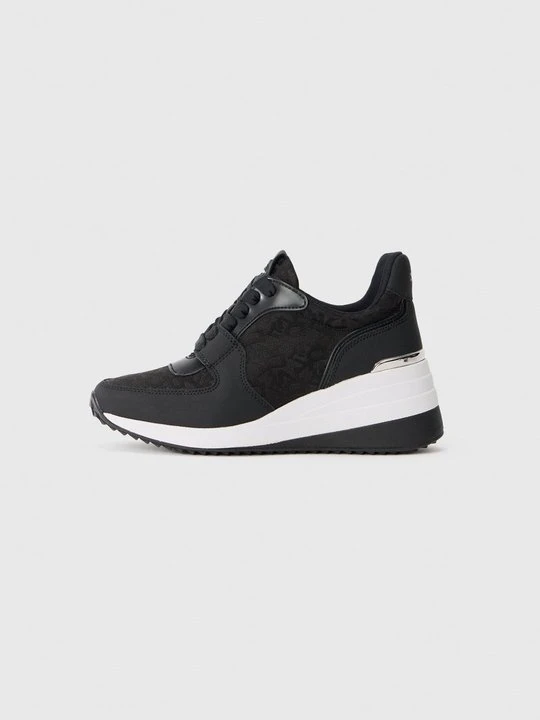 Zdjęcie produktu Sneakersy niskie DKNY czarny
