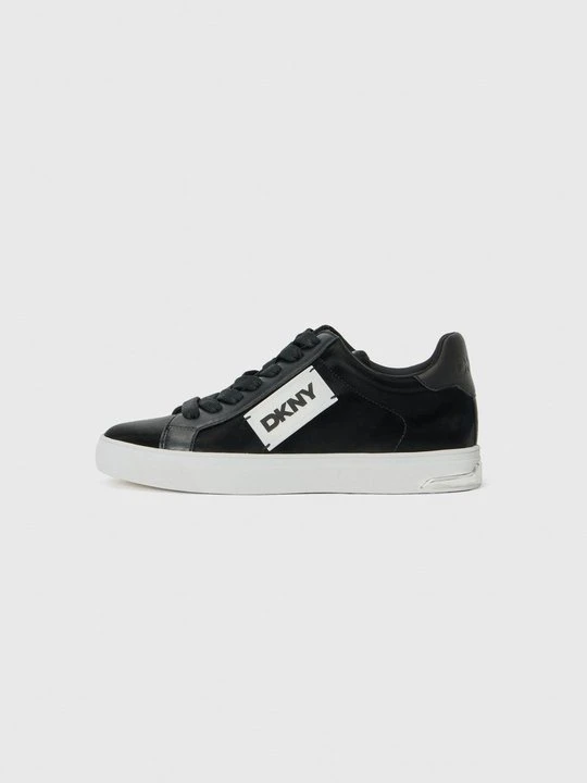 Zdjęcie produktu Sneakersy niskie DKNY czarny