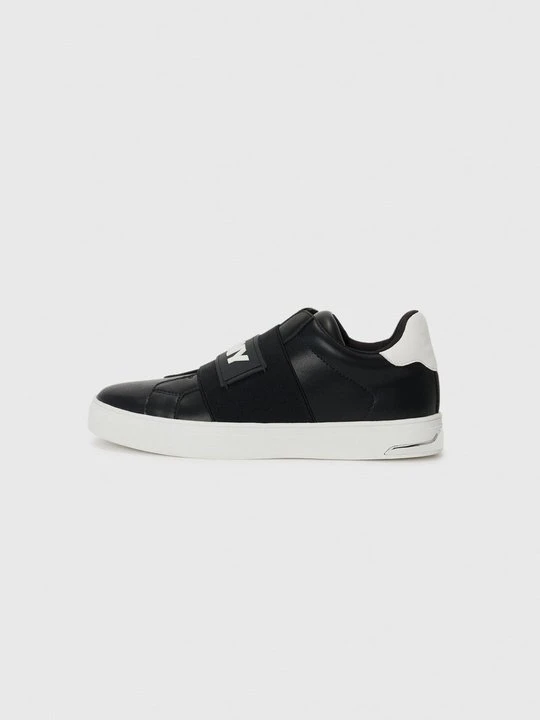 Zdjęcie produktu Sneakersy niskie DKNY czarny