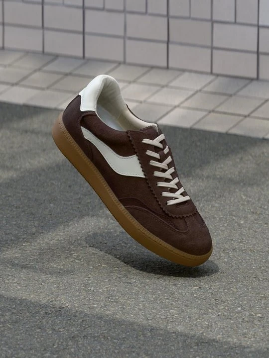 Zdjęcie produktu Sneakersy niskie Dolce Vita ciemnobrązowy
