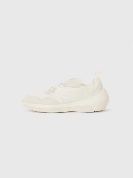 Zdjęcie produktu Sneakersy niskie Emporio Armani mleczny