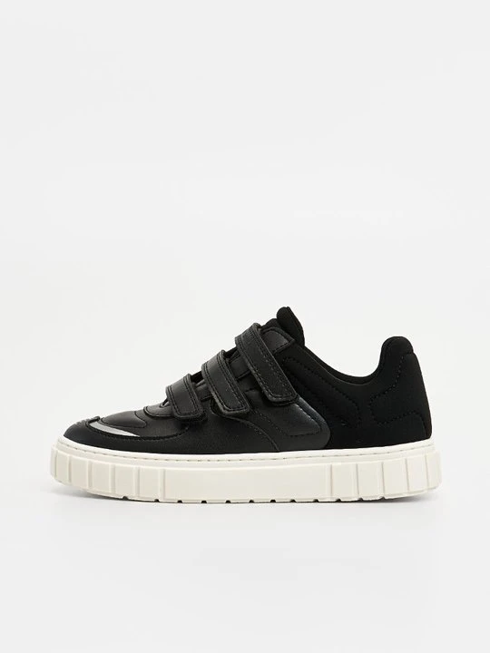 Zdjęcie produktu Sneakersy niskie Emporio Armani czarny
