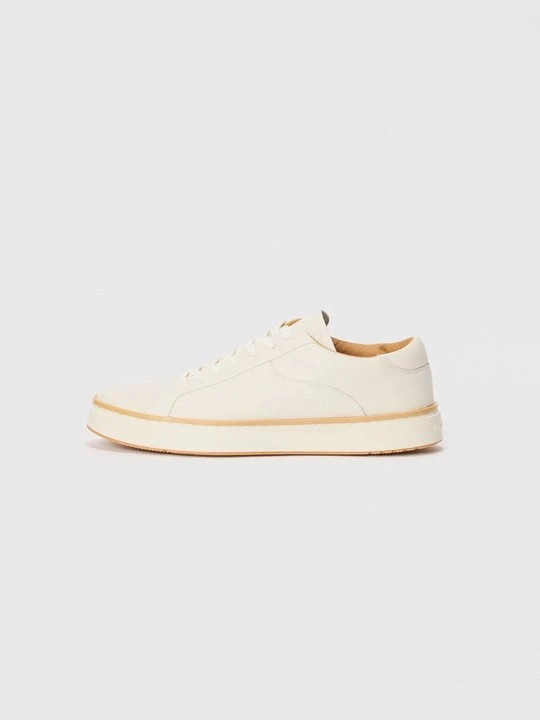 Zdjęcie produktu Sneakersy niskie Emporio Armani mleczny