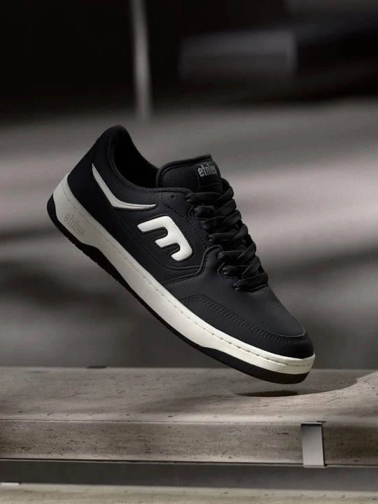 Zdjęcie produktu Sneakersy niskie Etnies czarny