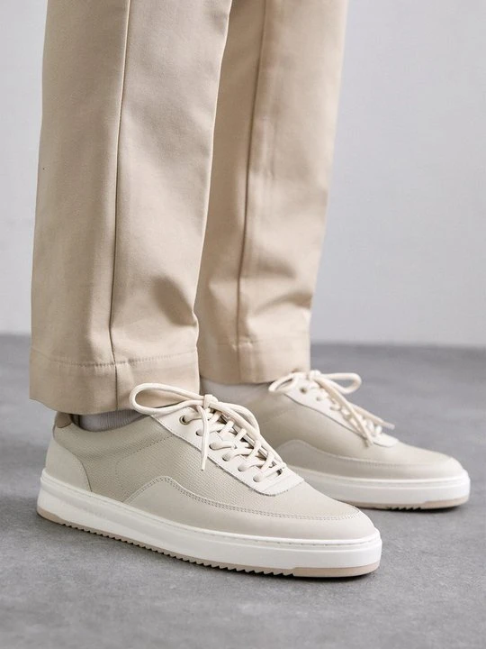Zdjęcie produktu Sneakersy niskie Filling Pieces mleczny