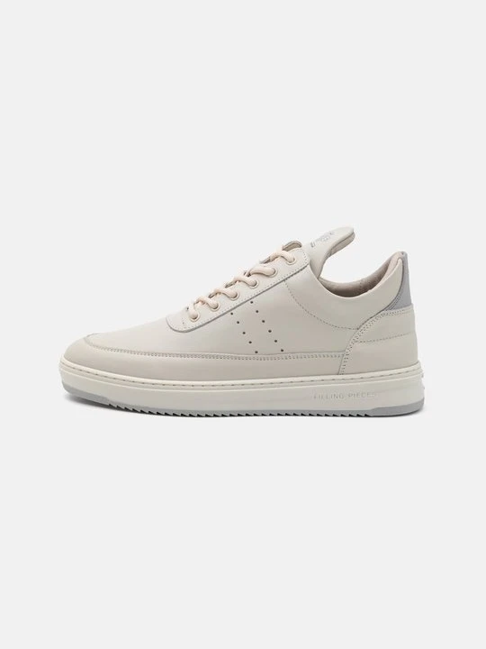 Zdjęcie produktu Sneakersy niskie Filling Pieces mleczny