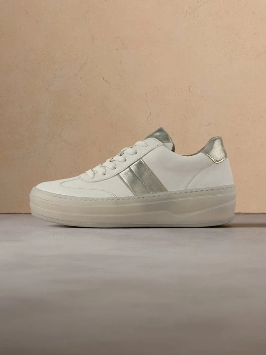 Zdjęcie produktu Sneakersy niskie Gabor mleczny