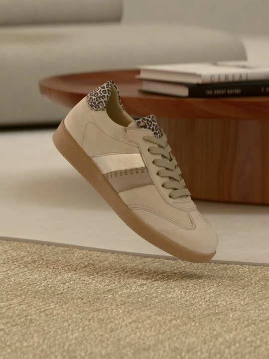 Zdjęcie produktu Sneakersy niskie Gabor mleczny