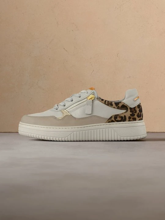 Zdjęcie produktu Sneakersy niskie Gabor mleczny