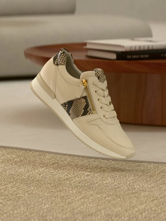 Zdjęcie produktu Sneakersy niskie Gabor mleczny