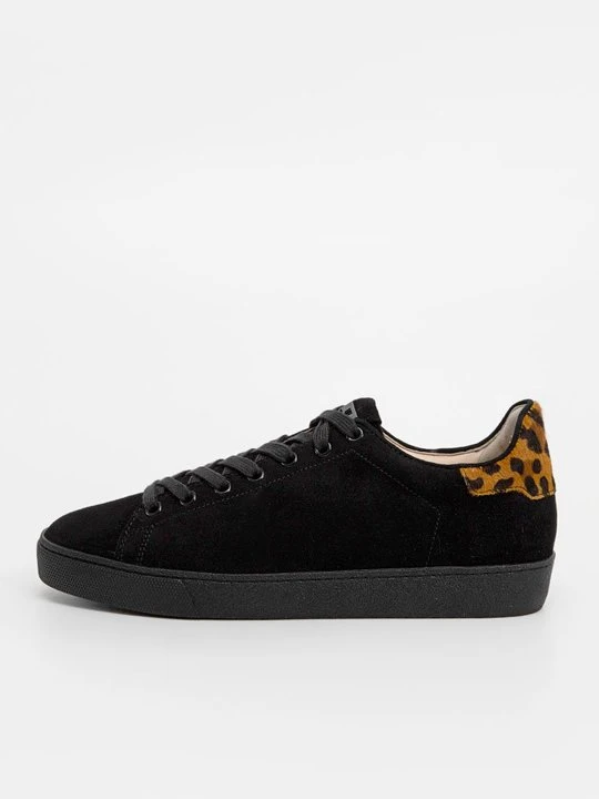 Zdjęcie produktu Sneakersy niskie HÖGL czarny