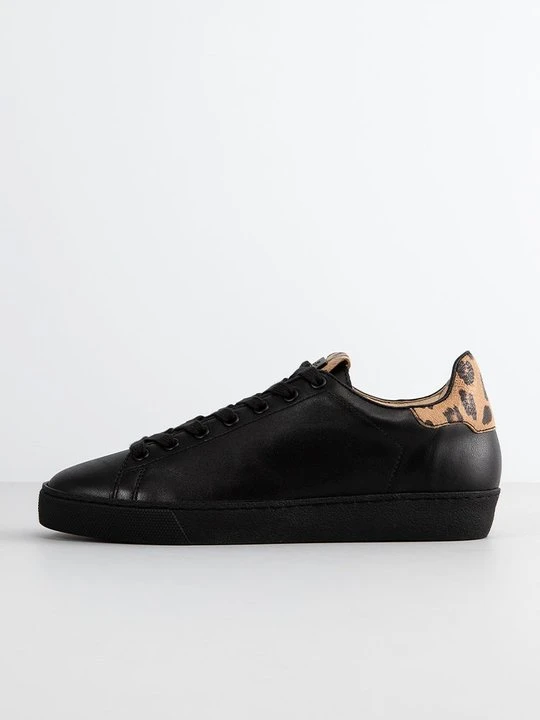 Zdjęcie produktu Sneakersy niskie HÖGL czarny